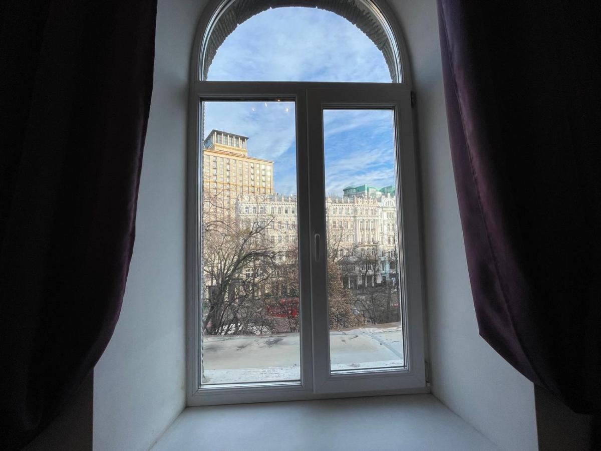 Amazing Passage Apartments Kyiv Exterior photo